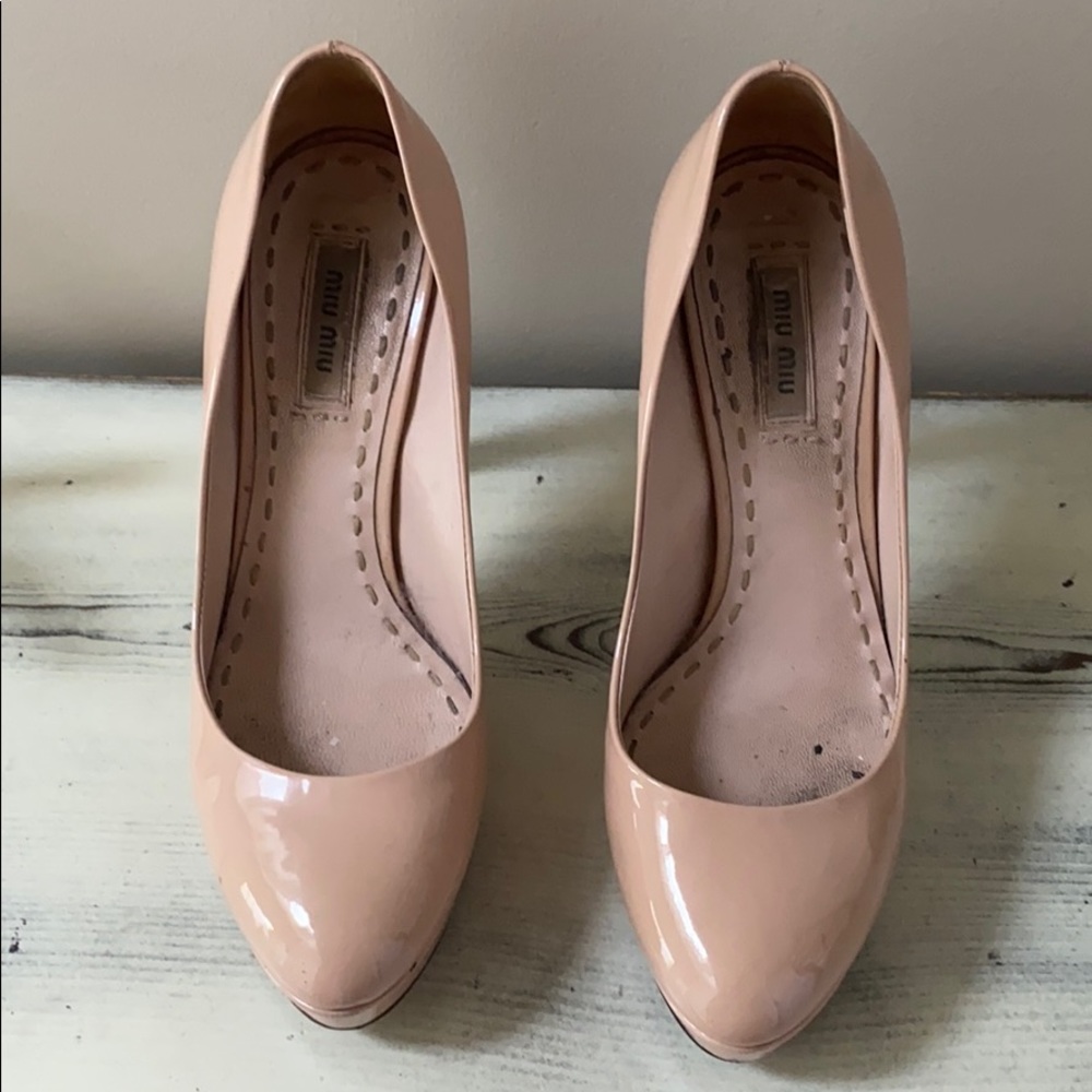 Miu Miu Pattern leather platform pumps